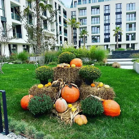 Helena B Saints Constantine and Helena