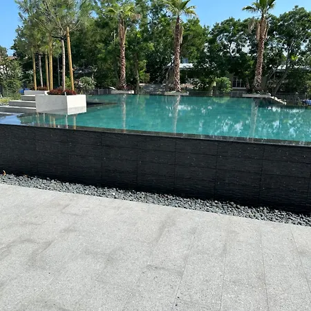 Helena B アパート セインツ・コンスタンティン＆ヘレナ