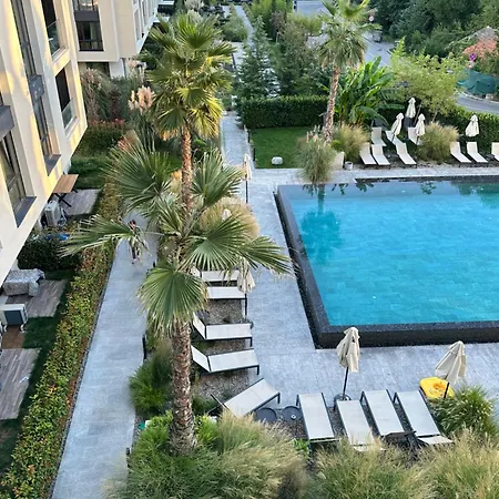 Helena B アパート