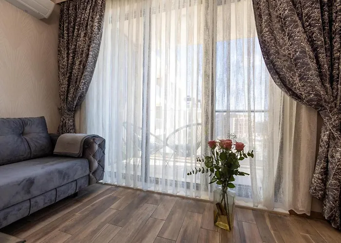 Апартаменты Helena B Святые Константин и Елена